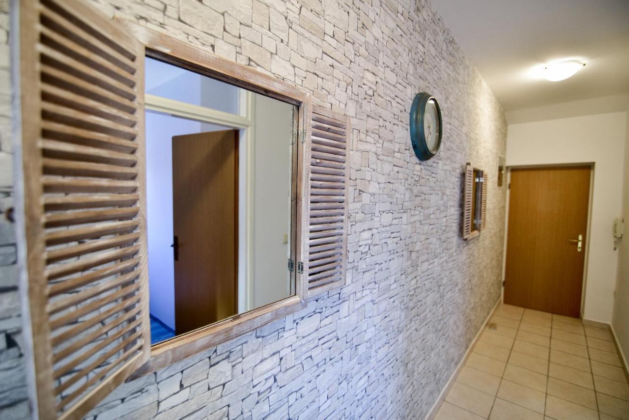 Apartmani Luna Vir Ngoại thất bức ảnh
